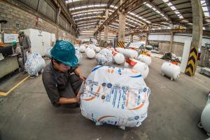 Galvanizadora Nacional, Galvanizado en frio, Galvanizado en caliente, Grupo Cobos, Metalizado por termorrociado, plastificado por termorrociado, Termorrociado Veracruz Mexico, Limpieza de piezas Veracruz Mexico, Galvanizado Veracruz Mexico