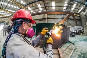 Galvanizadora Nacional, Galvanizado en frio, Galvanizado en caliente, Grupo Cobos, Metalizado por termorrociado, plastificado por termorrociado, Termorrociado Veracruz Mexico, Limpieza de piezas Veracruz Mexico, Galvanizado Veracruz Mexico
