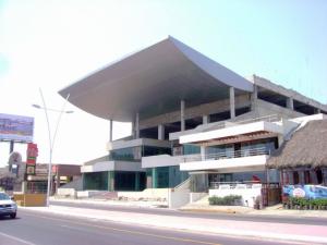 Galvanizadora Nacional, Galvanizado en frio, Galvanizado en caliente, Grupo Cobos, Metalizado por termorrociado, plastificado por termorrociado, Termorrociado Veracruz Mexico, Limpieza de piezas Veracruz Mexico, Galvanizado Veracruz Mexico
